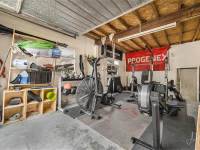Detached Garage
